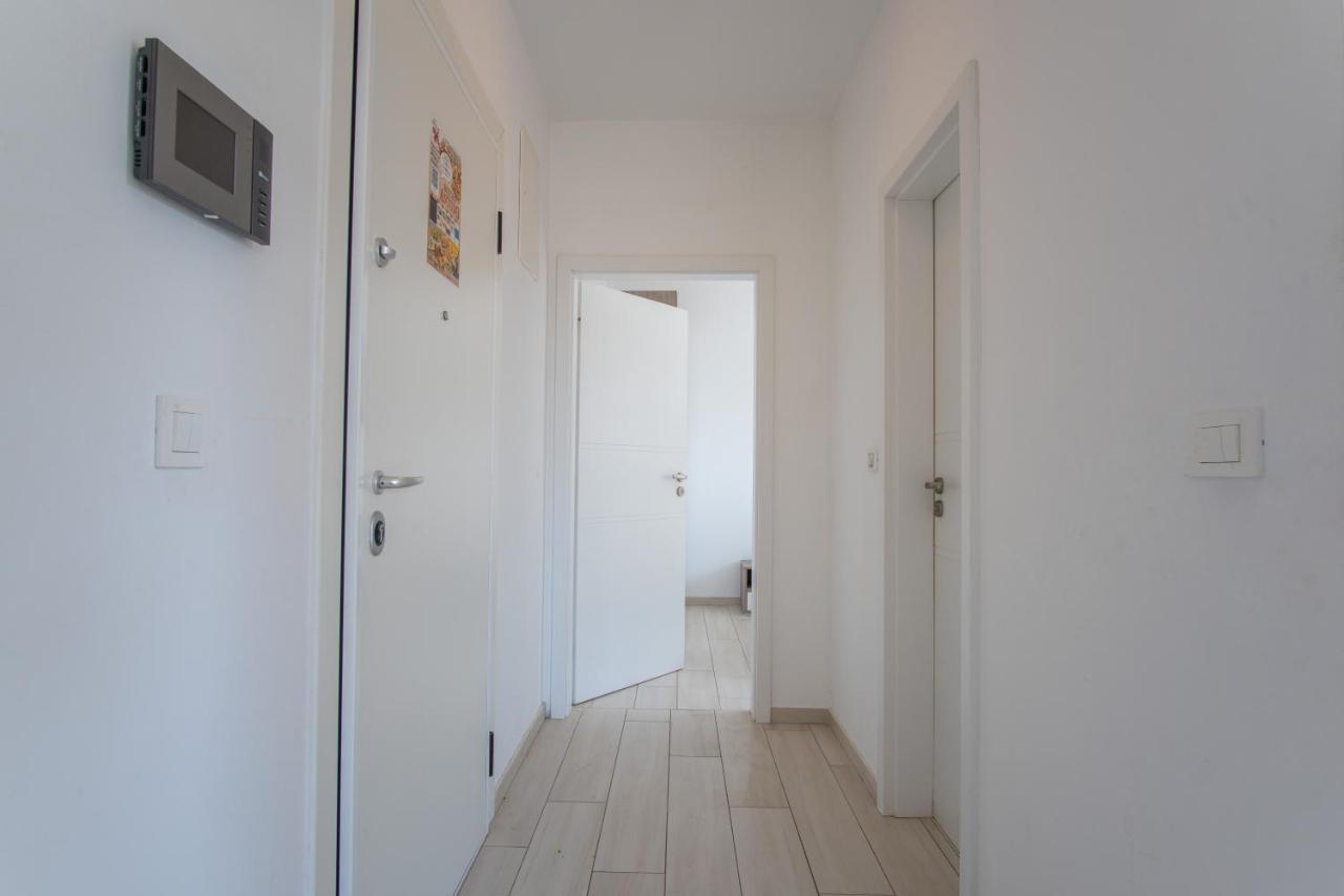 Novalja West Residence Экстерьер фото
