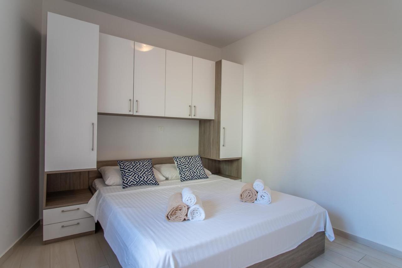 Novalja West Residence Экстерьер фото
