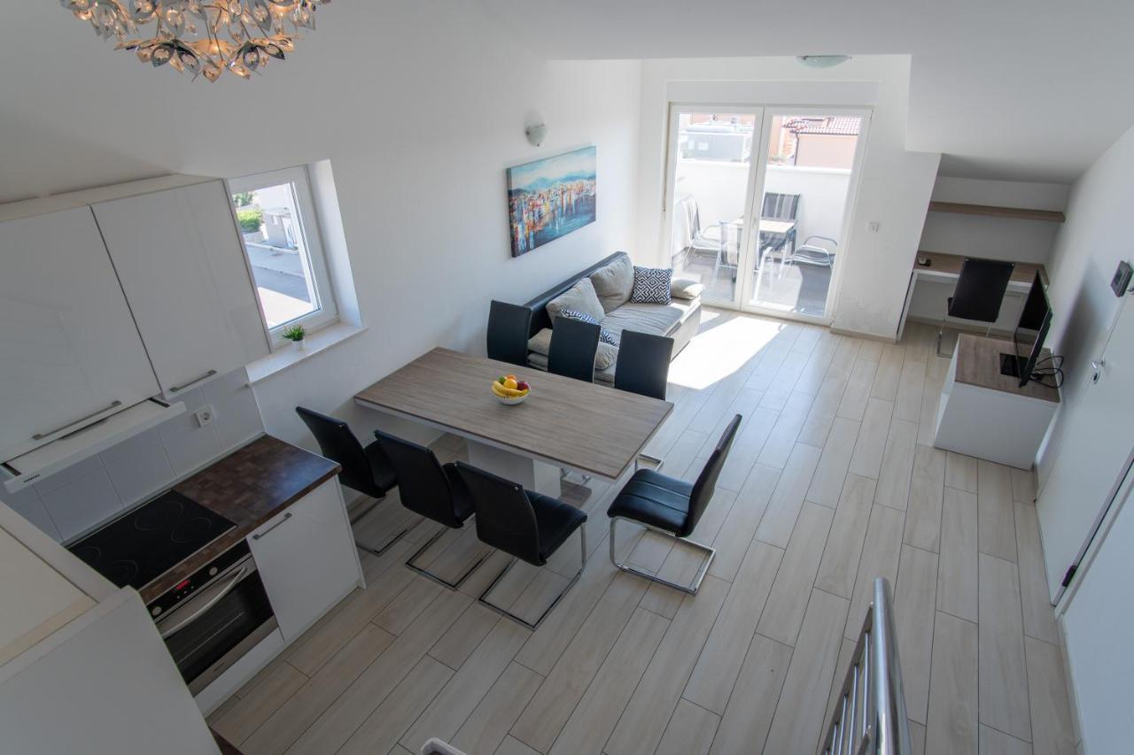 Novalja West Residence Экстерьер фото